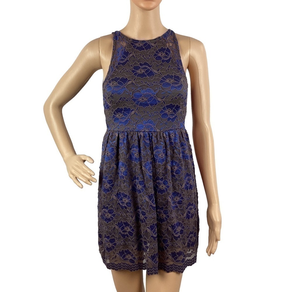 Urban Outfitters Kimchi Blue Mini Dress Size XS Blue Floral